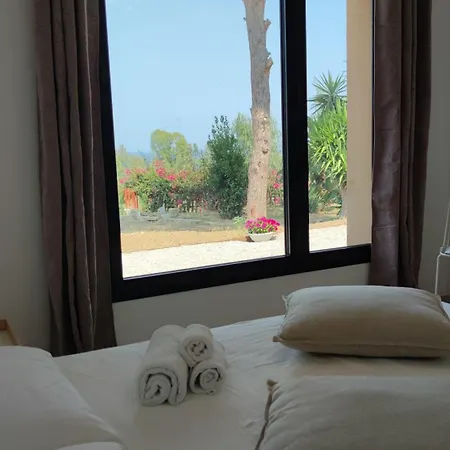 Casa Di Pino *